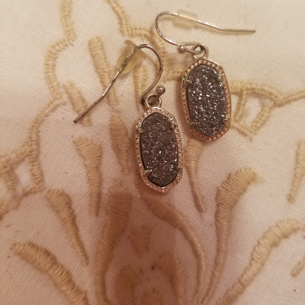 Lee Earrings